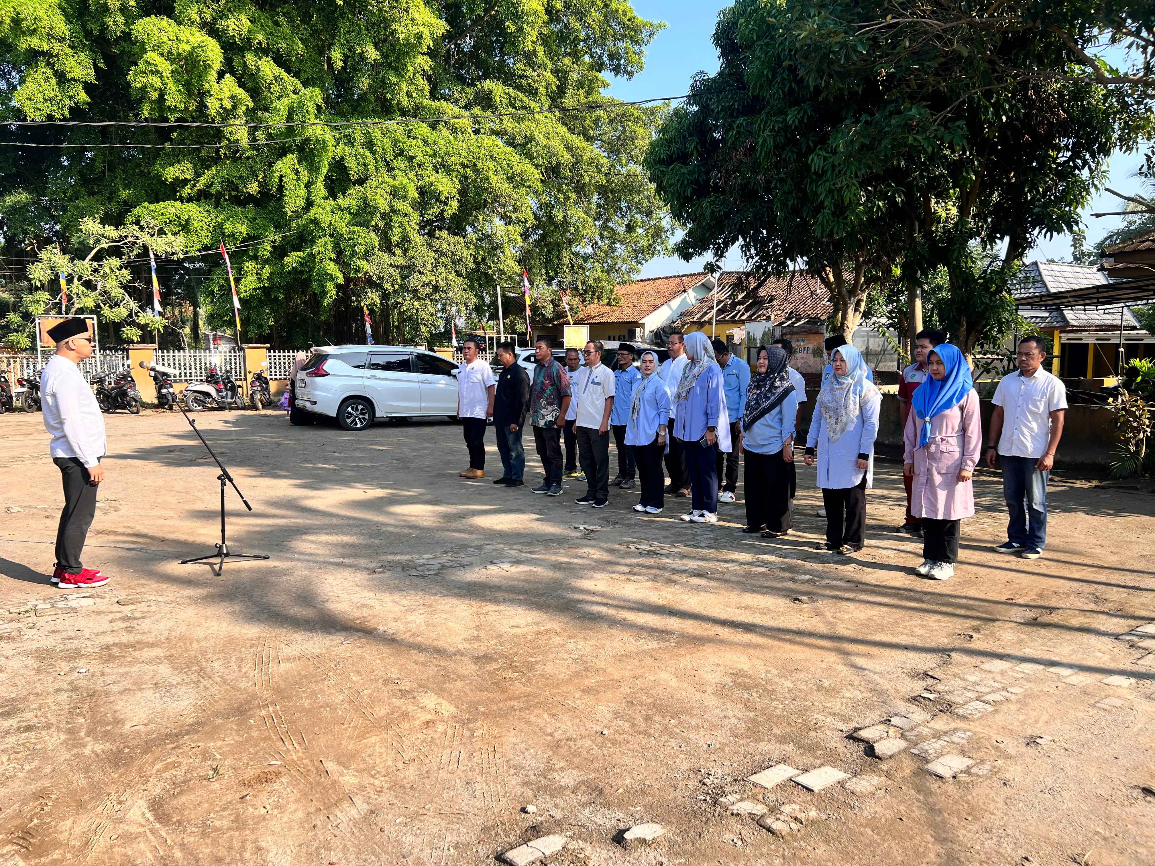 pemerintah-kecamatan-petir-canangkan-zona-integritas-tahun-2025